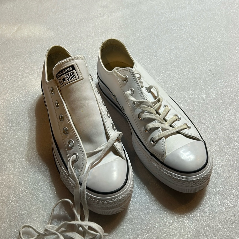 Converse All Star Leather Lift Size 7.5
